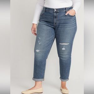 Old Navy NWT Mid-Rise Boyfriend Cropped Jeans